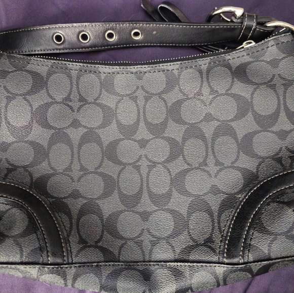 Coach handbag - Picture 2 of 5